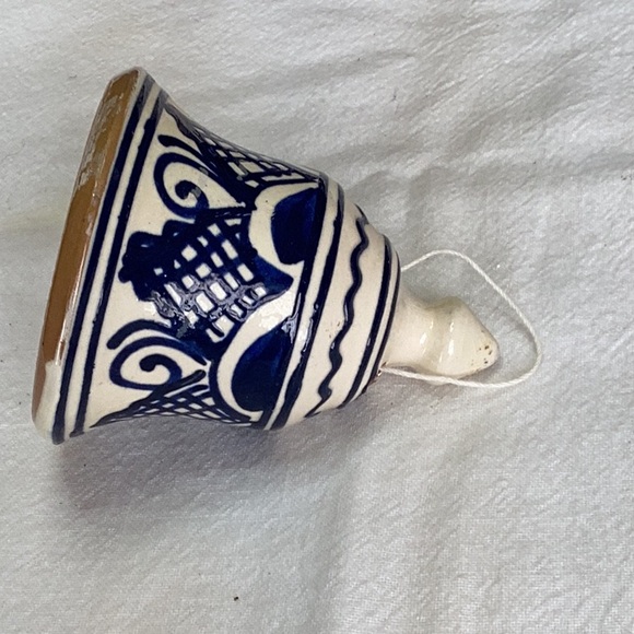 FINAL SALE PRICE Hummingbird Feeder & Mexican? Bell - Picture 8 of 10